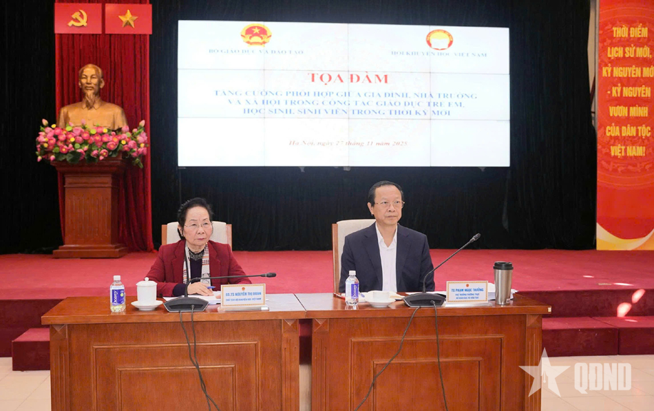 Tăng cường phối hợp giữa gia đình, nhà trường và xã hội trong công tác giáo dục 